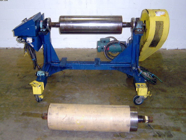 UNKNOWN Winder, 32" roll face x 2" shaft, safety chucks,
